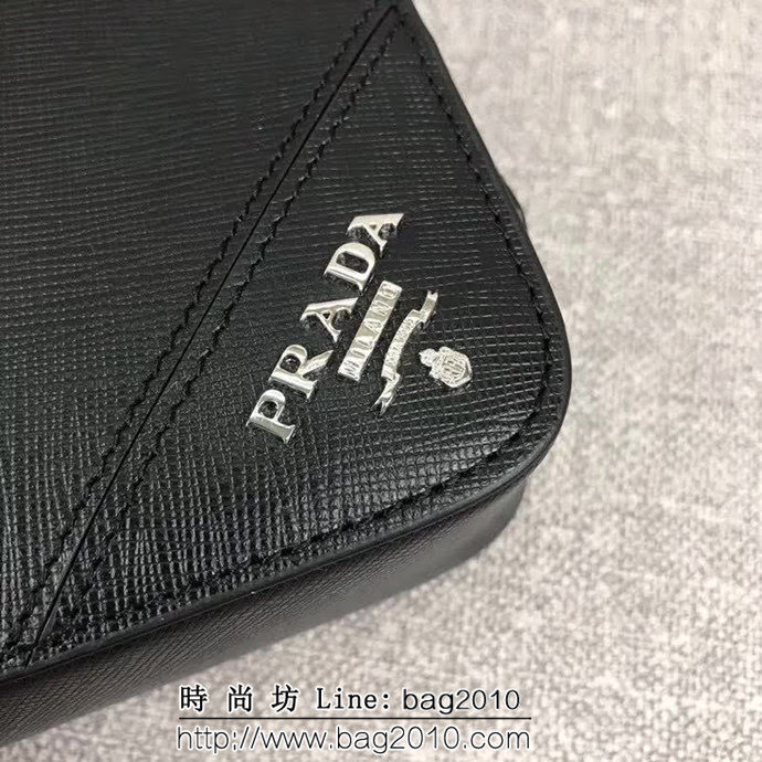 PRADA普拉達 專櫃同步 最新款式 頂級原單十字紋牛皮 男士手包 2VF017 DD1974